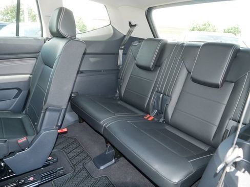 Certified 2023 Volkswagen Atlas SE AWD/4WD image 18