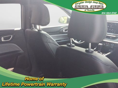 New 2025 Jeep Compass Latitude image 26