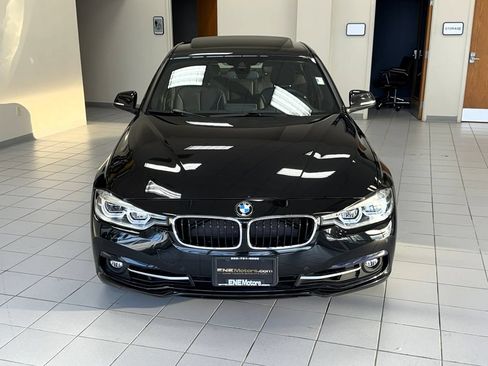 Used 2016 BMW 328i xDrive Sedan AWD/4WD image 5