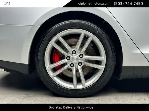 Used 2014 Tesla Model S image 37
