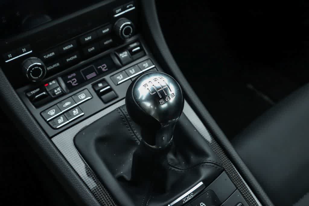 Used 2025 Porsche 718 Cayman S RWD image 18