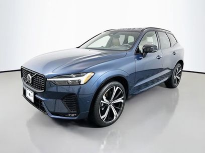 Used 2025 Volvo XC60 B5 Ultra w/ Climate Package