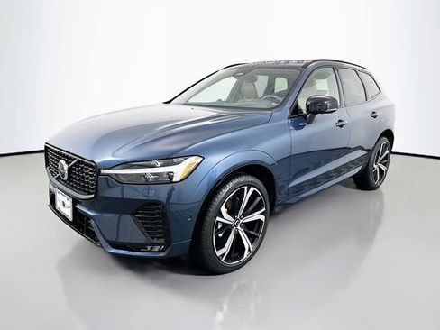 Used 2025 Volvo XC60 B5 Ultra w/ Climate Package AWD/4WD image 1