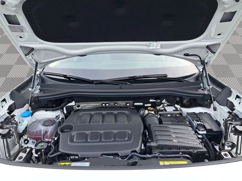 New 2025 Volkswagen Tiguan S image 28