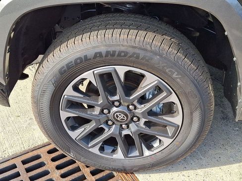 New 2025 Toyota Tundra Limited image 8