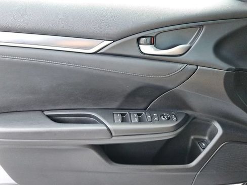 Used 2016 Honda Civic EX-L image 28