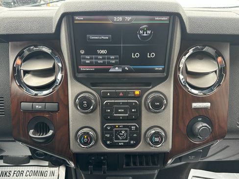 Used 2015 Ford F250 Lariat w/ Camper Package image 26