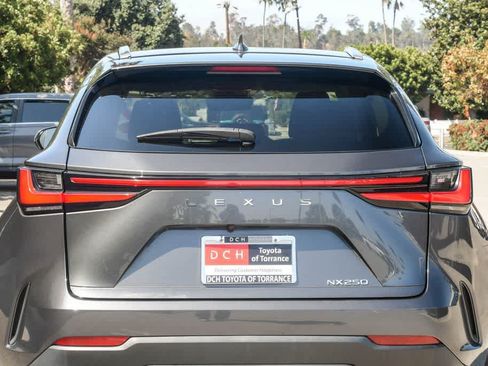 Used 2023 Lexus NX 250 FWD image 6