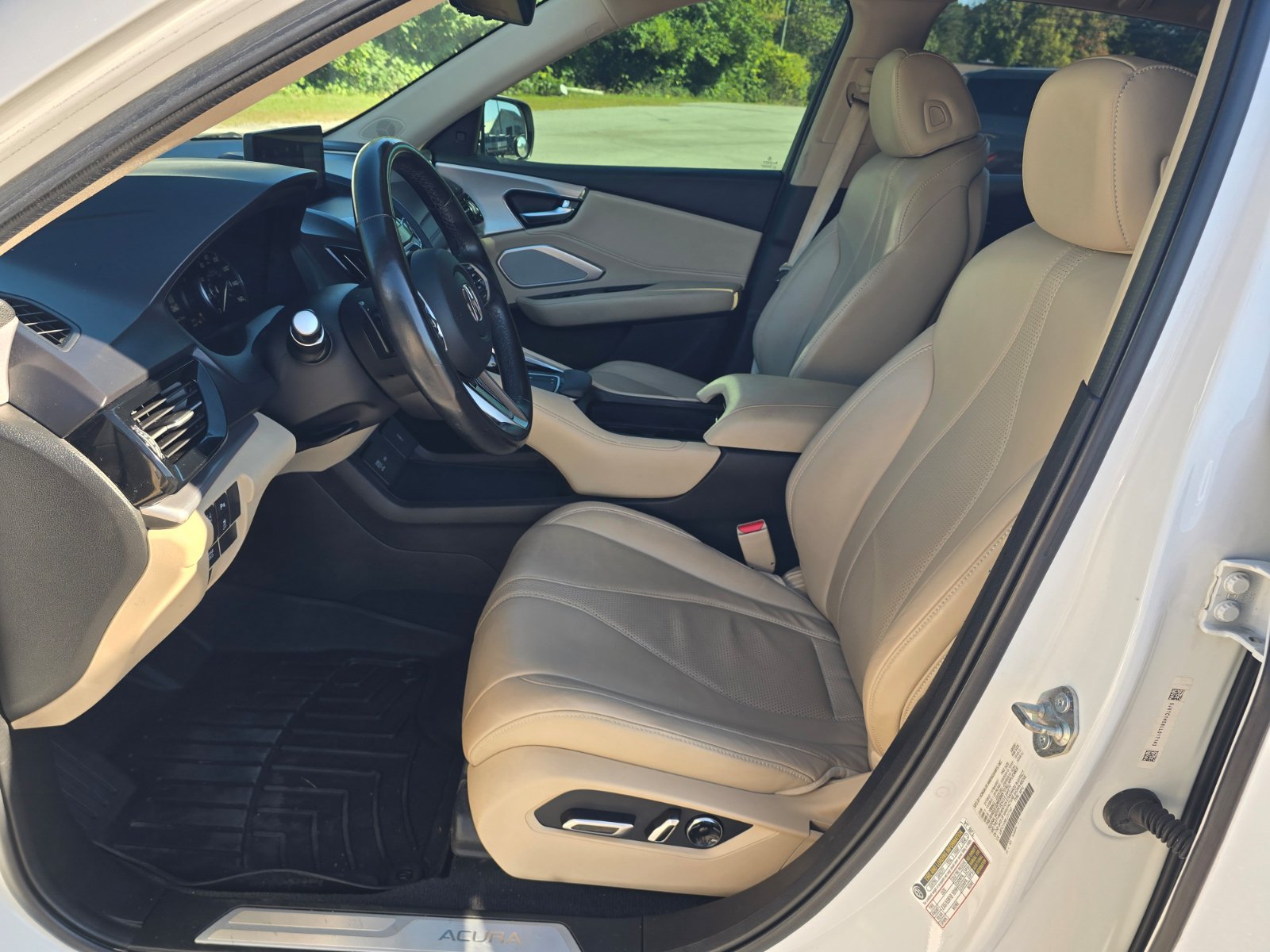 Used 2020 Acura RDX w/ Technology Package FWD image 12