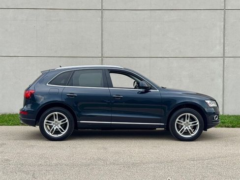 Used 2017 Audi Q5 2.0T Premium Plus w/ Technology Package AWD/4WD image 7