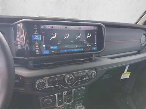 New 2026 Jeep Wrangler Unlimited Rubicon image 9