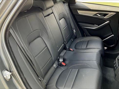 New 2026 Jaguar F-PACE R-Dynamic S image 11