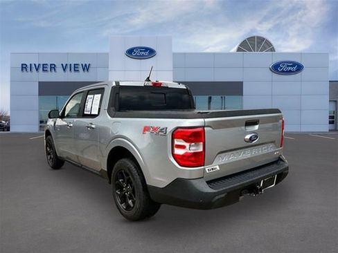 Used 2022 Ford Maverick Lariat w/ Lariat Luxury Package image 4