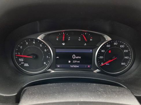 Used 2022 GMC Terrain SLT w/ Elevation Edition image 22