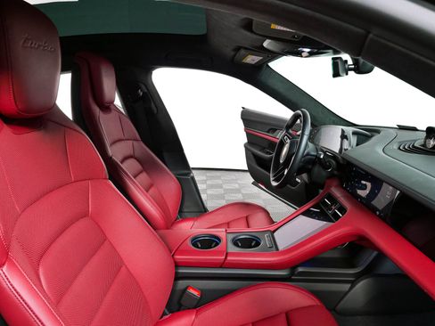 Certified 2021 Porsche Taycan Turbo w/ Premium Package AWD/4WD image 25