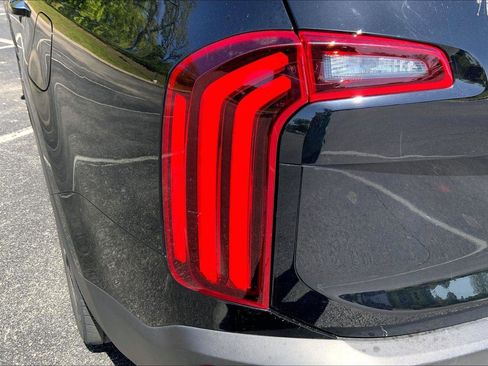 Used 2021 Kia Telluride SX w/ Towing Package image 28