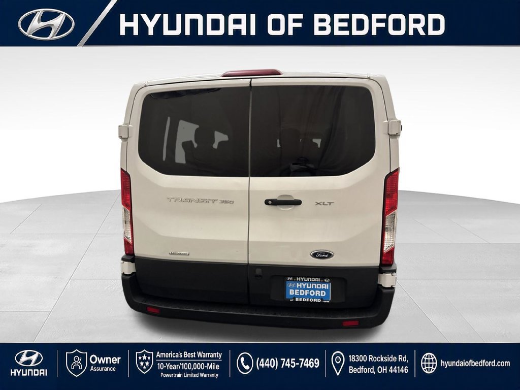 Used 2023 Ford Transit 350 XLT RWD image 7