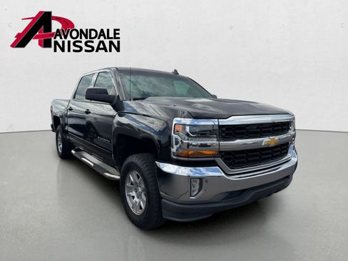 Used 2017 Chevrolet Silverado 1500 LT w/ All Star Edition RWD image 5