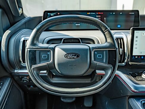 Used 2025 Ford Expedition Max Platinum w/ Stealth Appearance Package AWD/4WD image 24