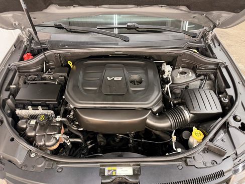 Used 2019 Jeep Grand Cherokee Laredo RWD image 11