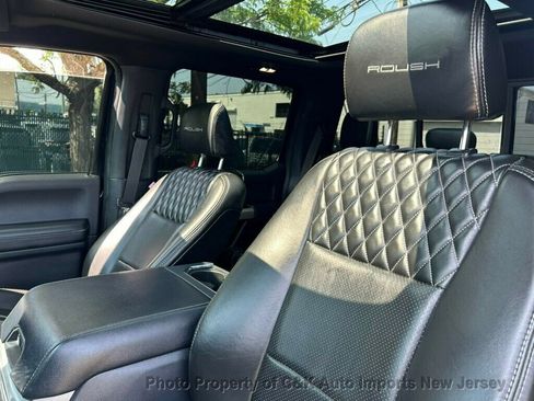 Used 2022 Ford F250 Lariat w/ Tremor Off-Road Package AWD/4WD image 33