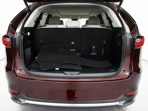 Used 2024 MAZDA CX-90 Plug-In Hybrid w/ Premium Pkg image 29