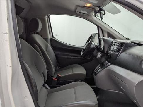Used 2017 Nissan NV200 SV w/ Back Door Glass Package image 17