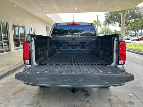 Used 2024 Chevrolet Colorado LT RWD image 34