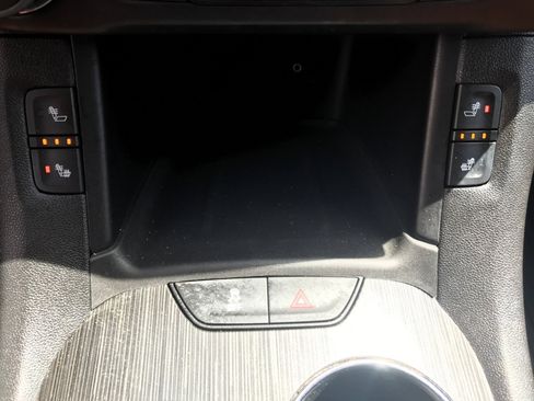 Certified 2019 GMC Acadia SLT AWD/4WD image 43