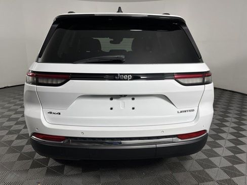 Used 2022 Jeep Grand Cherokee Limited AWD/4WD image 7