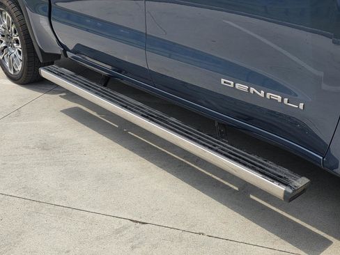 Used 2024 GMC Sierra 1500 Denali Ultimate AWD/4WD image 10