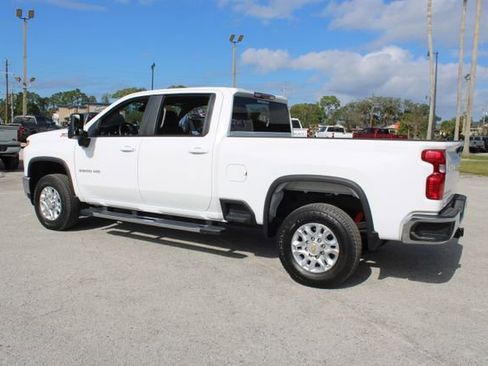 Used 2023 Chevrolet Silverado 2500 LT image 7