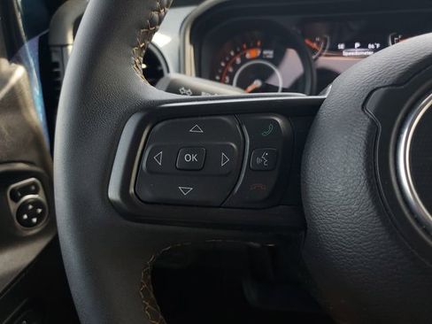 Certified 2025 Jeep Wrangler Sport image 22