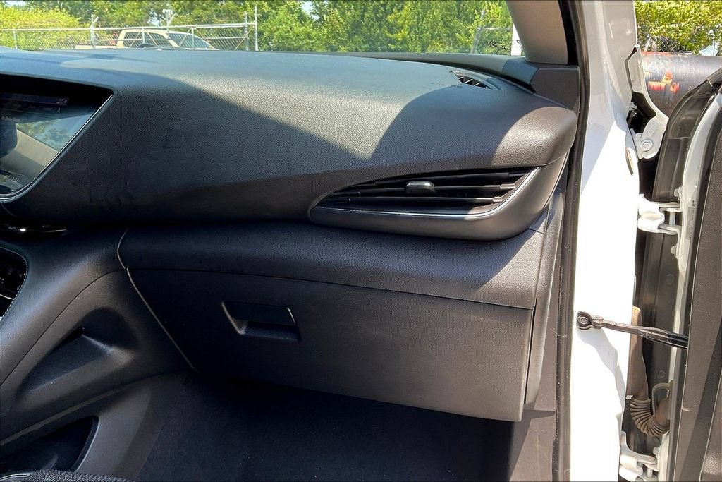 Used 2021 Buick Envision Preferred FWD image 16