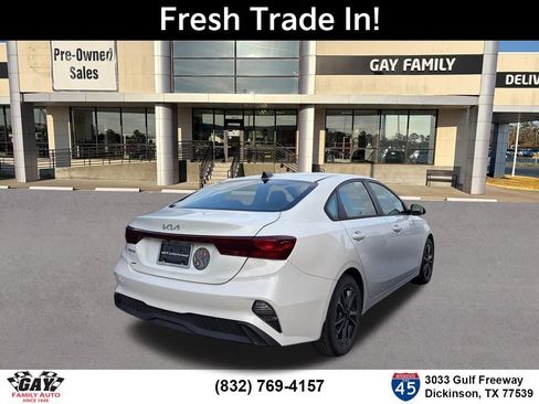 Used 2023 Kia Forte LXS image 9