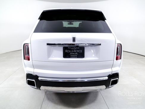 Certified 2025 Rolls-Royce Cullinan image 9