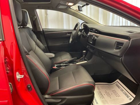 Used 2016 Toyota Corolla S Special Edition FWD image 31