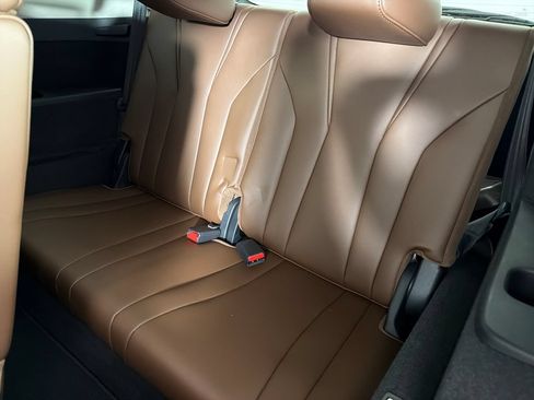 Used 2024 Acura MDX SH-AWD w/ Technology Package image 21