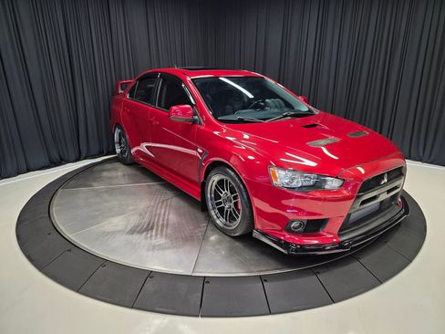 Used 2012 Mitsubishi Lancer Evolution GSR image 4