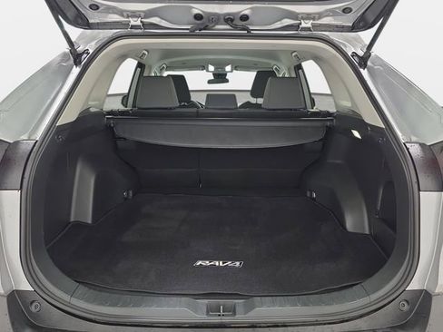 Certified 2023 Toyota RAV4 XLE AWD/4WD image 29