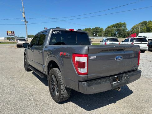 Used 2021 Ford F150 Lariat w/ Equipment Group 502A High AWD/4WD image 3