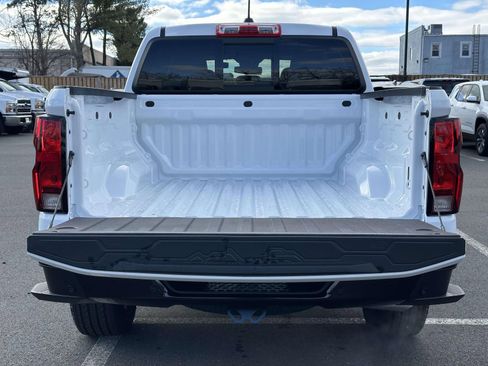 New 2026 Chevrolet Colorado W/T image 23