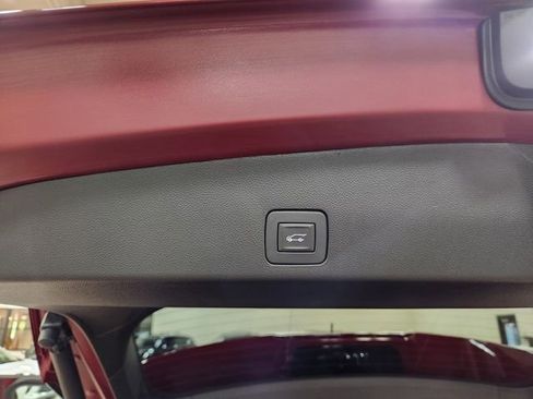 Certified 2025 Buick Encore GX Avenir w/ Avenir Technology Package image 28