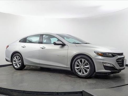 Used 2022 Chevrolet Malibu LT FWD image 11