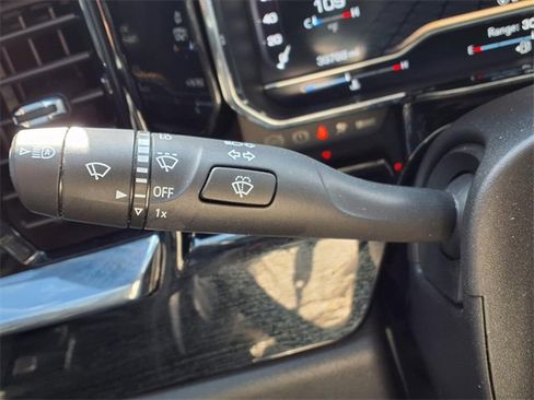 Used 2024 GMC Sierra 1500 Elevation w/ Elevation Premium Package image 13