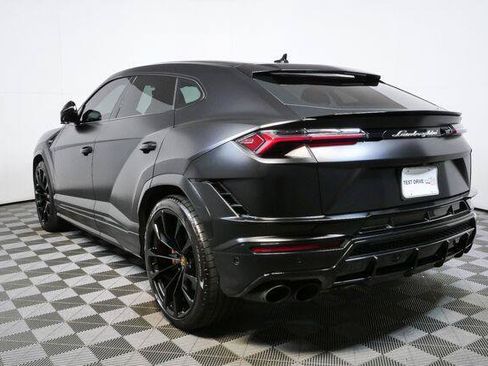 Used 2024 Lamborghini Urus S AWD/4WD image 14