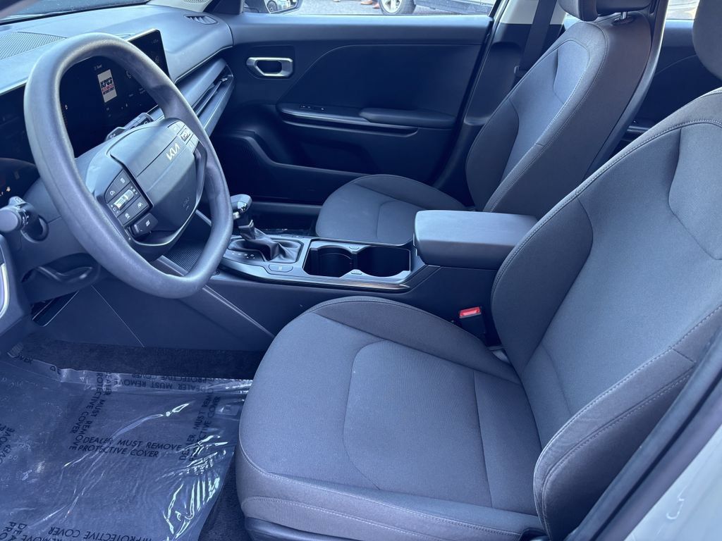 Used 2026 Kia K4 FWD image 11