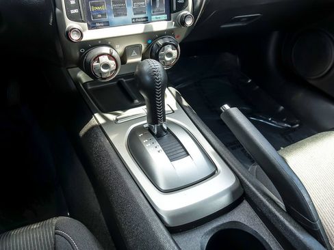 Used 2015 Chevrolet Camaro LT RWD image 18
