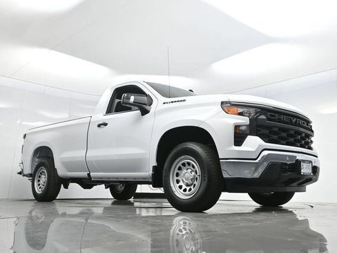 Used 2025 Chevrolet Silverado 1500 W/T w/ WT Safety Package RWD image 2