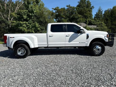 Used 2020 Ford F350 Lariat AWD/4WD image 8